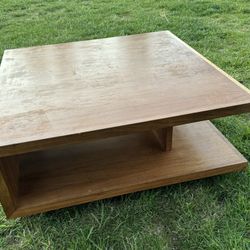 Room And Board Coffee Table 