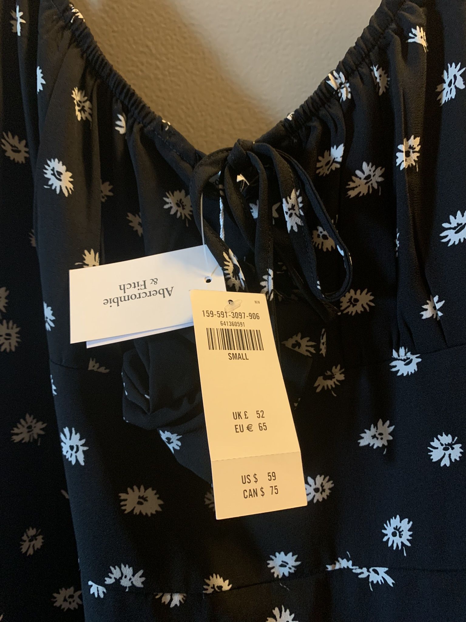 BRAND New With Tags Abercrombie & Fitch Dress