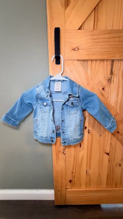 Mickey denim jacket 10-12 months