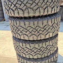 275 70 18 Goodyear tires Con 80% de Vida Las 4