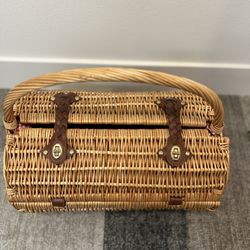 Picnic Basket 