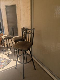 Outside bar stools