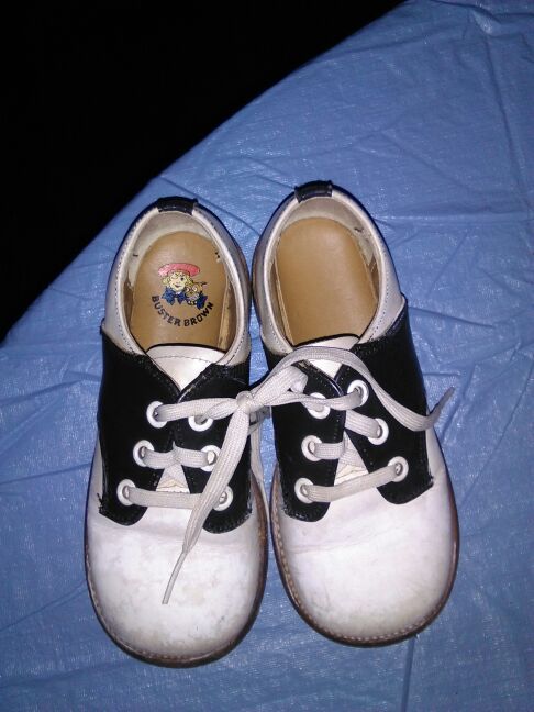 Buster Brown shoes