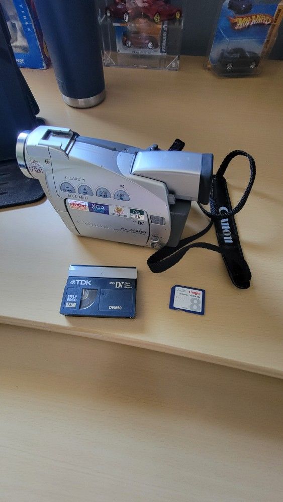Canon ZR65MC Mini DV Camcorder - Tested Read