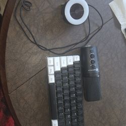 Rockville Streaming Mic Razer Kryo Mic With Adjjstable Ring Light And Keyboard