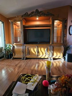 Wall unit entertainment center