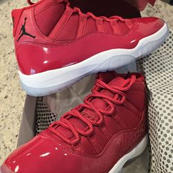 Jordan 11 Retro "Win Like 96"_Size 10 *Brand New*