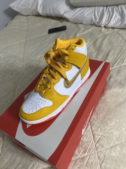 !! Nike Dunk High University Gold !!