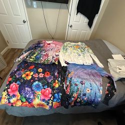 Medium Women's Oversized Floral Graphic Printed Sweatshirt Fall Casual Loose Long Sleeve Crewneck
