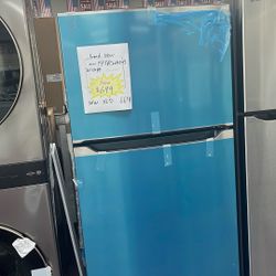 Refrigerator Stainless Steel 30” In New 1 Year Warranty 