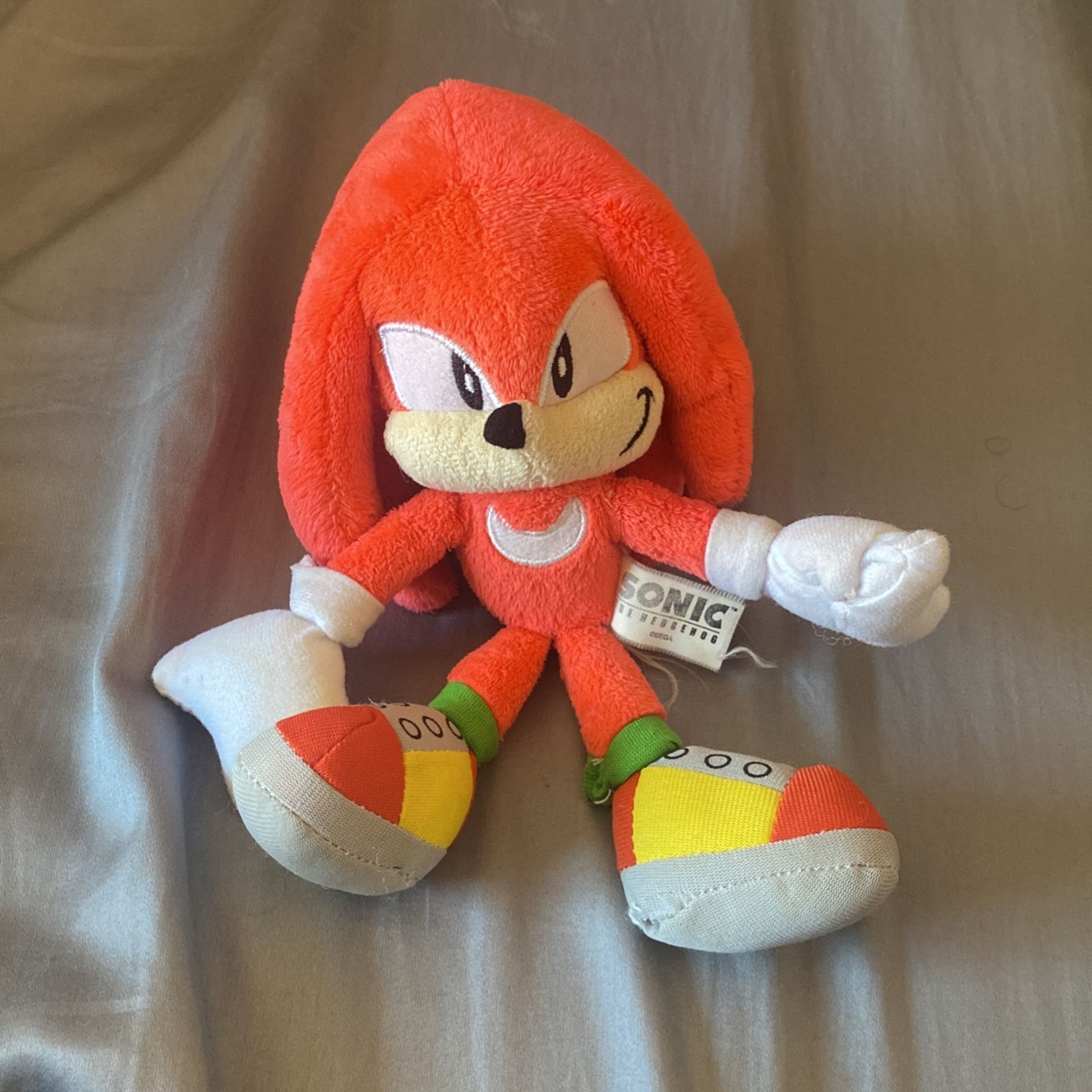 Sonic The Hedgehog 20th Anniversary Jazwares Knuckles Plush - Rare