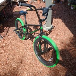 BMX Freestyle Bike