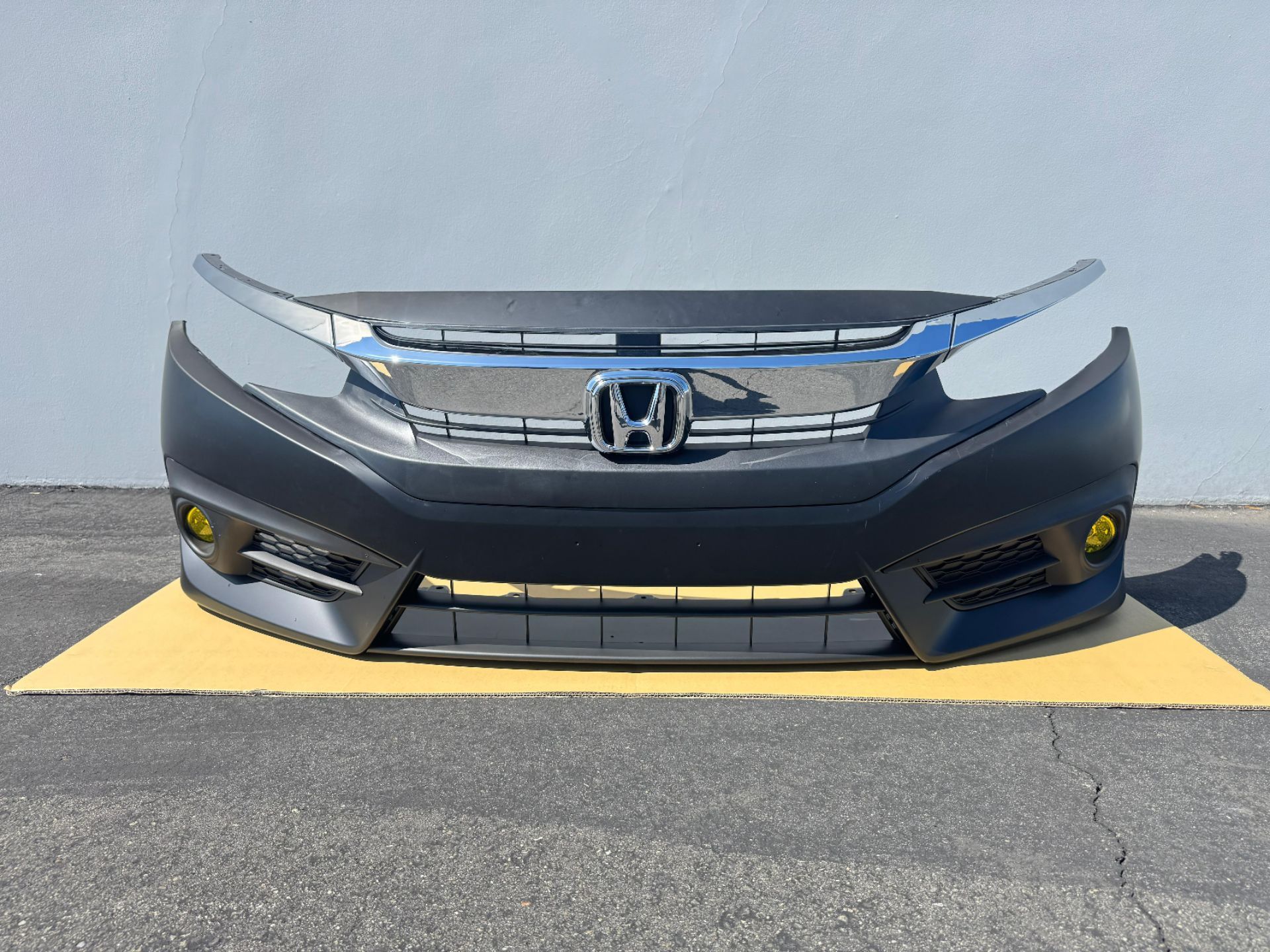 Bonito, bumper armados para honda civic, sedan 2016a 2018 $375 armados
