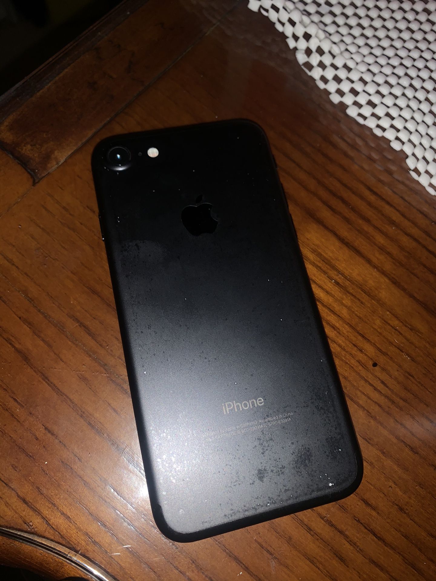 iPhone 7 wont turn on for parts HIT WITH OFFERS