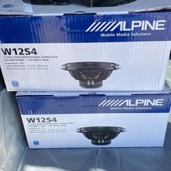 Car Speakers And Amp New Includes Box $250