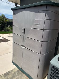 Rubbermaid Storage Shed