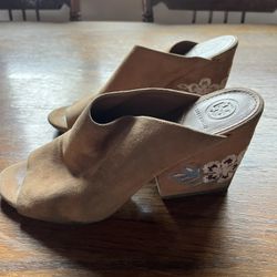 Tory Burch Wedges Women’s Size 9