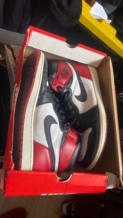 Air Jordan 1 High Bred Toe Sneakers Size 14