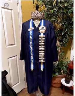 Graduation Crown And Personalized Leis