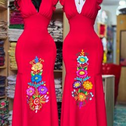 Vestidos Bordados Mexicanos ✨ Mexican Dresses & Blouses, Women & Girls ✨ ✨ Prices Vary - Precios Variados