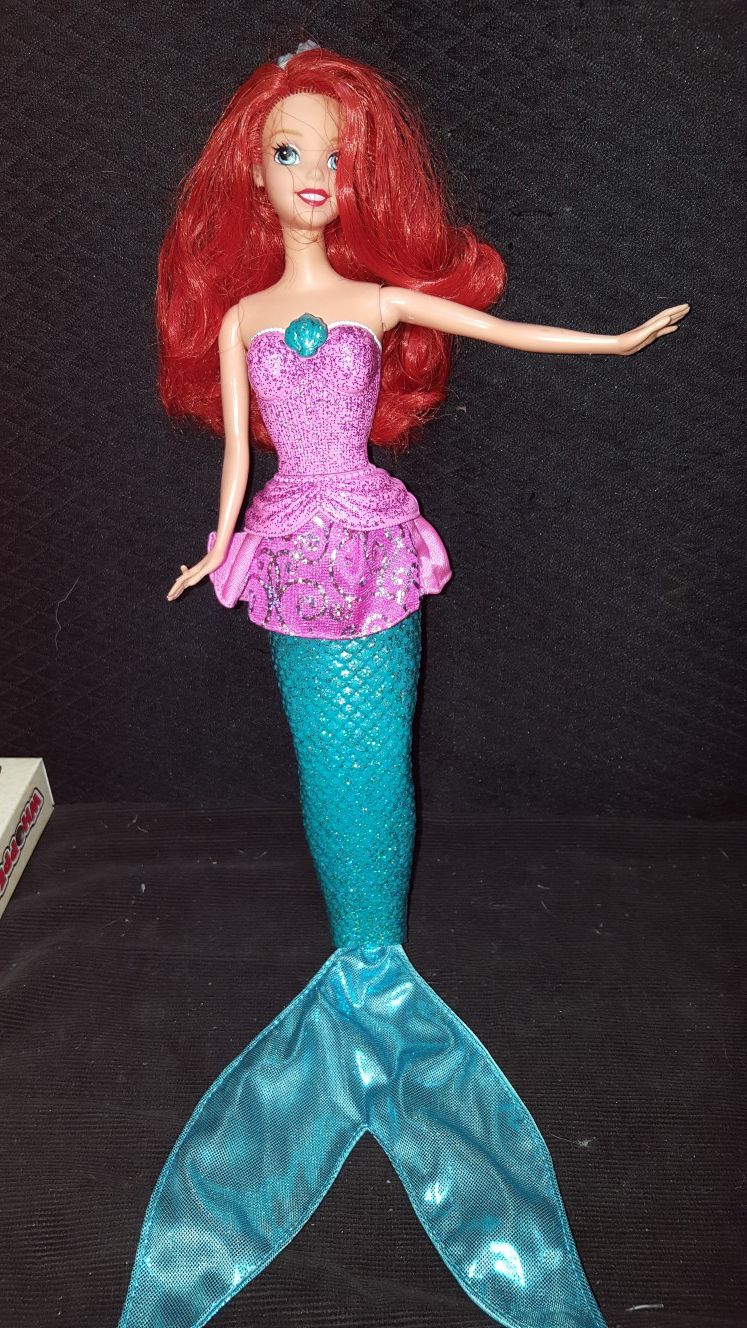 Disney Ariel singing doll