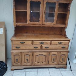 Maple Hutch 72ib High 54wide