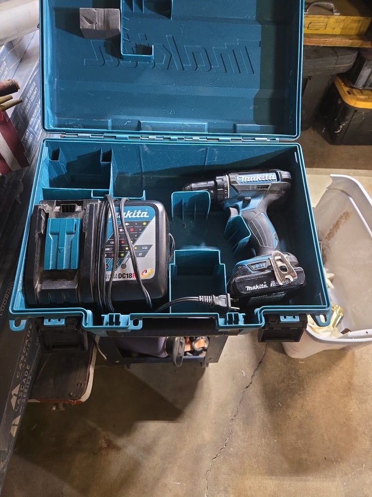 Mackita Drill