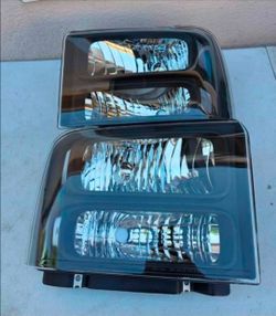 05-07 Ford F250 F350 F450 F550 Super Duty Headlights Luces Micas Calaveras Faros Faroles Focos Headl