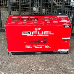 Milwaukee M18 FUEL 120 MPH 500 CFM 18V Lithium-lon Brushless Cordless Handheld Blower (Tool-Only)