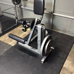 Adjusted Leg Extension-Curl Machine 