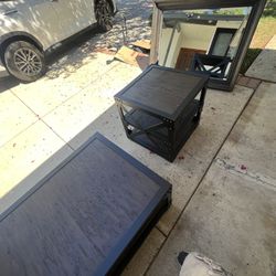Coffee And End Tables 