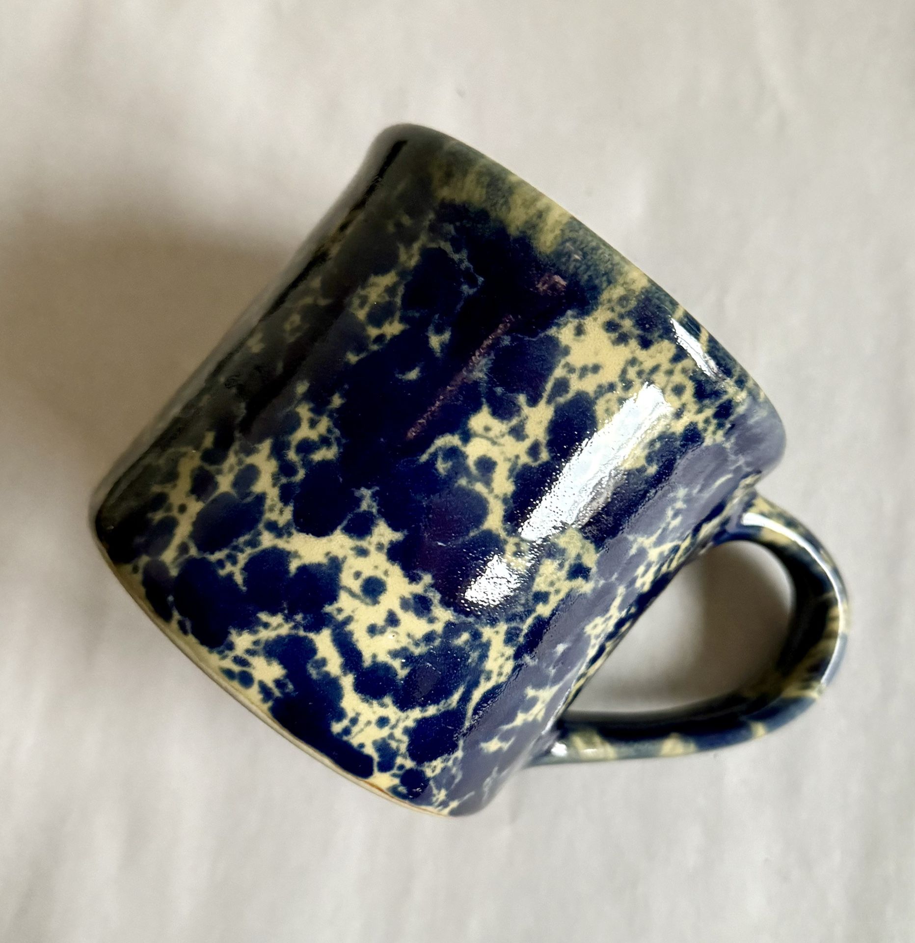 Large 16-oz Bennington Potters Agate Blue Spongeware Mug 