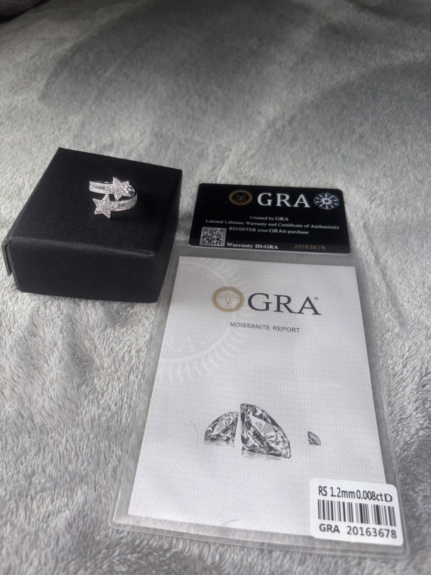 Vvs1 Moissanite Star Ring
