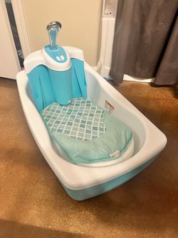 Baby Bath Summer Lil Luxuries Whirlpool Bubbling Spa & Shower