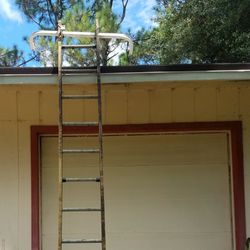 12' Fiberglass Ladder 