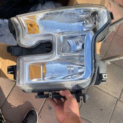 Ford F-150 Headlight 2017