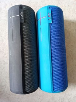 UE boom 2 speakers everything works $80 for both
