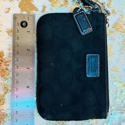 Coach Wristlet Bag 