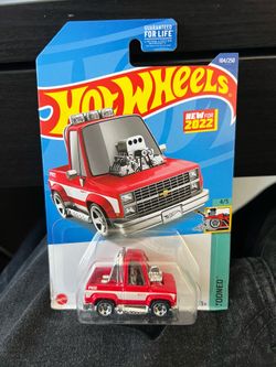 Chevy Silverado 83 toond Hotwheel diecast