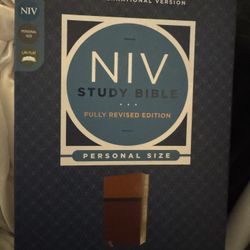 NIV Study Bible Unused - Brand New $10