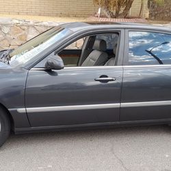 2005 Kia Amanti