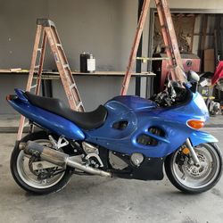 2001 Suzuki Katana 600