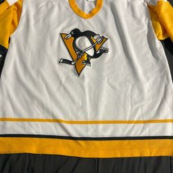 XL Pittsburgh Penguins Jersey 