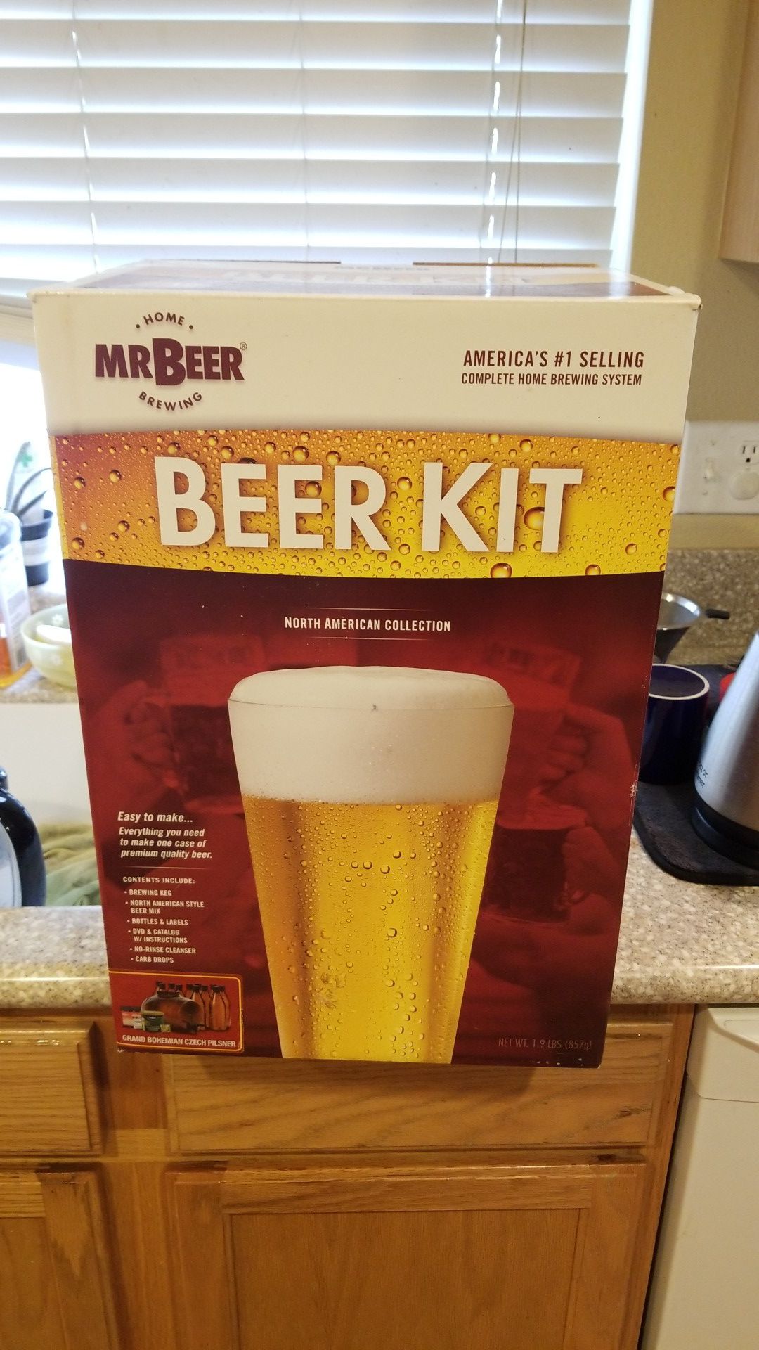 Mr beer home breweing, beer kit