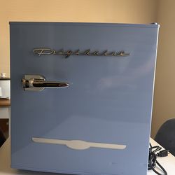 Frigidaire Mini Fridge
