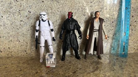 Star Wars Action Figure Lot of 4