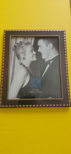 8 x 10 Brown & Gold Picture Frame