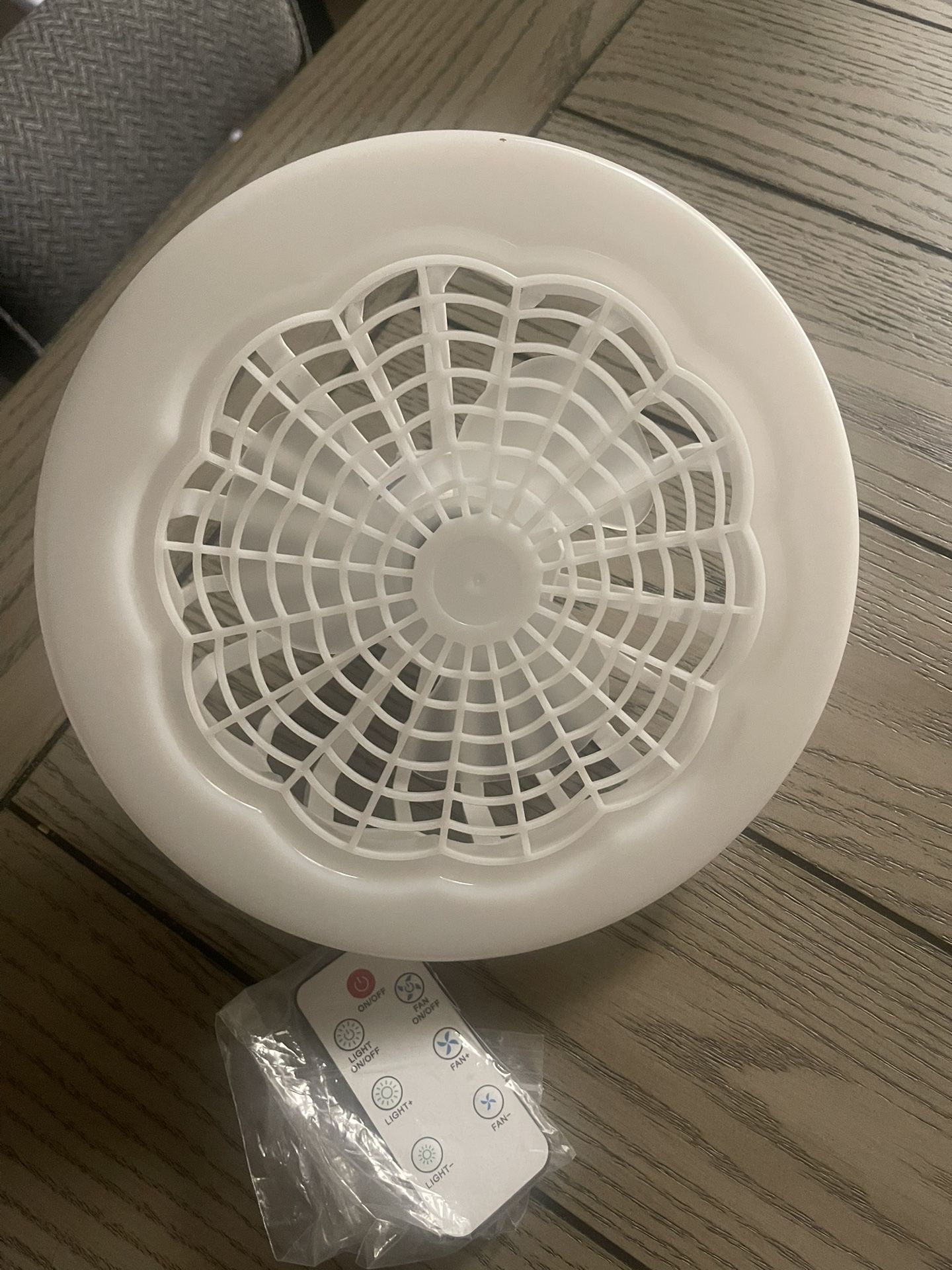 LED Smart Fan Light Ceiling Fan 30W Remote Control