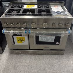 KitchenAid® 48'' Smart Commercial-Style Gas Range With Griddle