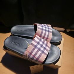 Burberry Slides 